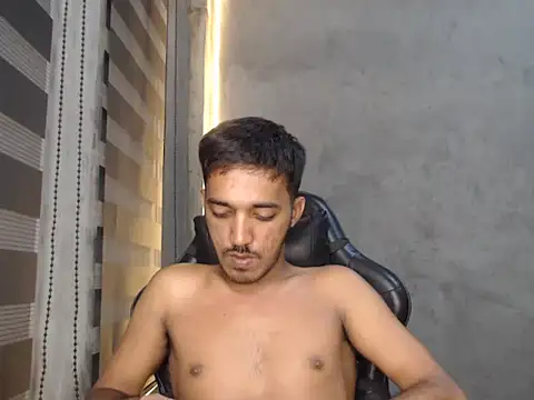 RowyCam online show from 10, 9, 2025