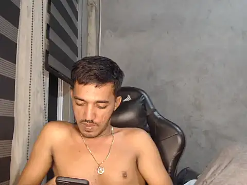 RowyCam online show from 9, 9, 2025