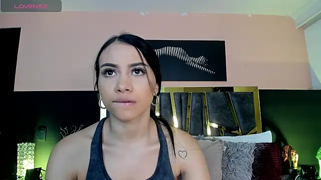 ScarletTorres online show from 20, 12, 2025