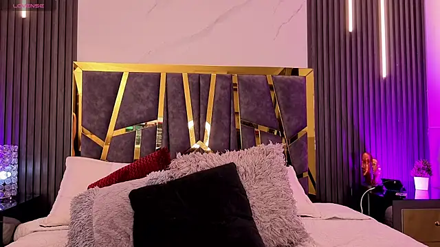 ScarletTorres online show from 19, 4, 2026