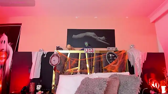 ScarletTorres online show from 27, 10, 2025