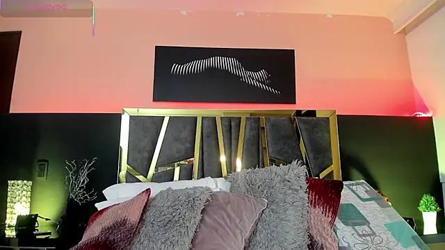 ScarletTorres online show from 19, 12, 2025