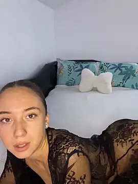 Snapshot of CristinaSww chatting on 9, 9, 2025 CristinaSww online show from 9, 9, 2025