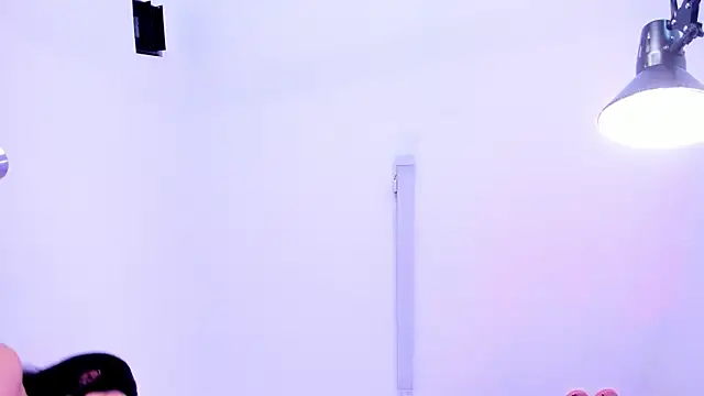 Snapshot of kitty_blueee chatting on 27, 9, 2025 kitty blueee online show from 27, 9, 2025