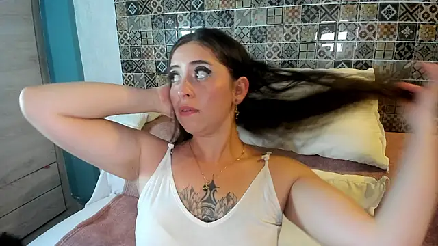 Snapshot of Keyla_ruiz_ chatting on 5, 5, 2026 Keyla ruiz online show from 5, 5, 2026