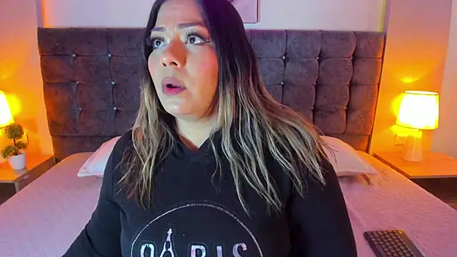 isabella horney  online show from 8, 1, 2026