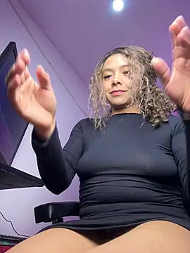 Vanessa teen online show from 13, 1, 2026