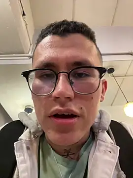 Kurtxxx22 online show from 3, 6, 2026