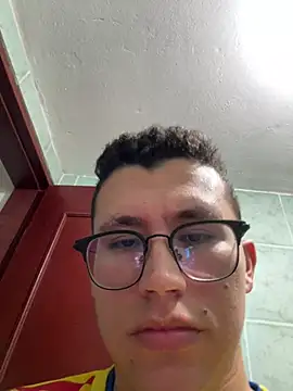 Kurtxxx22 online show from 17, 6, 2026
