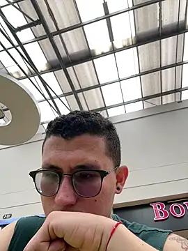 Kurtxxx22 online show from 18, 3, 2026