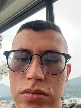 Kurtxxx22 online show from 20, 12, 2025