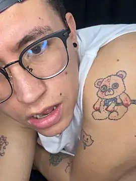 Kurtxxx22 online show from 24, 11, 2025