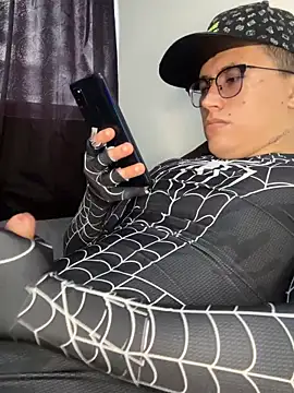 Kurtxxx22 online show from 16, 12, 2025