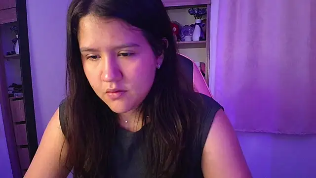 Snapshot of Oliviawatson1 chatting on 25, 4, 2026 Oliviawatson1 online show from 25, 4, 2026