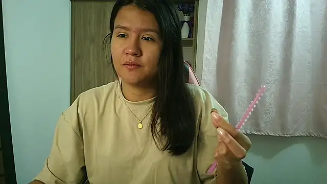 Oliviawatson1 online show from 3, 2, 2026