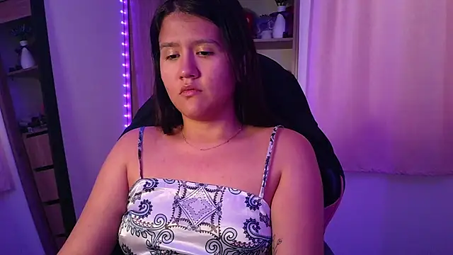 Oliviawatson1 online show from 19, 4, 2026