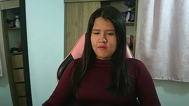 Snapshot of Oliviawatson1 chatting on 4, 5, 2026 Oliviawatson1 online show from 4, 5, 2026