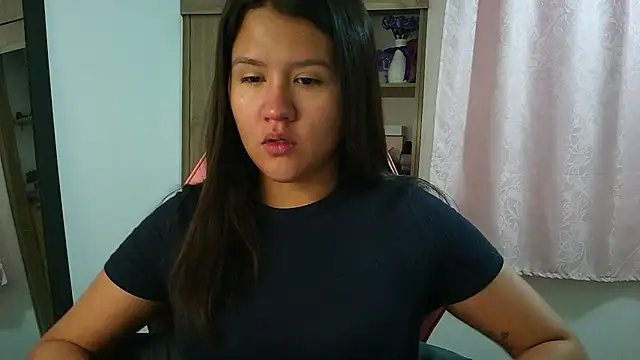 Oliviawatson1 online show from 11, 4, 2026