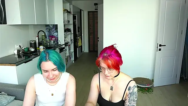 Snapshot of Sova173 chatting on 4, 7, 2026 Sova173 online show from 4, 7, 2026