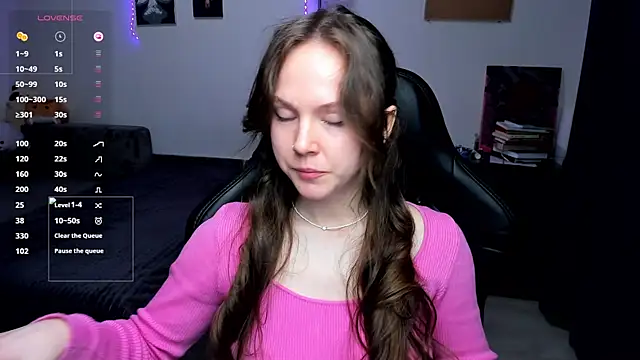 cute little ass online show from 23, 4, 2026