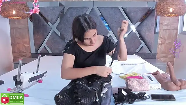 Selene  Lopez  online show from 16, 6, 2026
