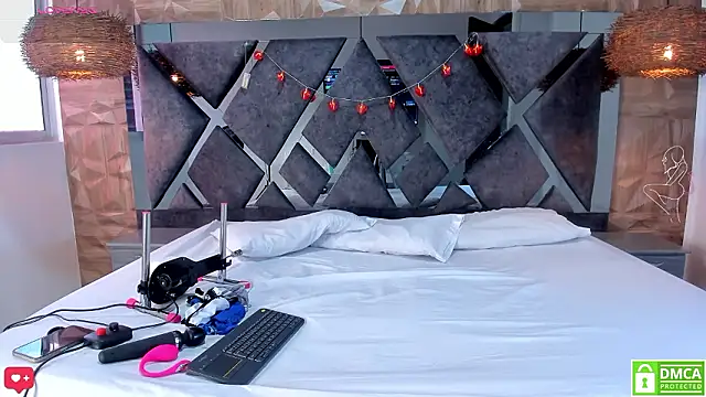 Selene  Lopez  online show from 26, 2, 2026