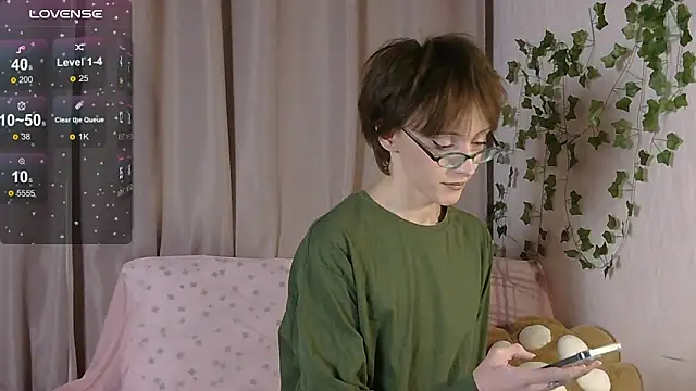 NextVibe  online show from 13, 3, 2026