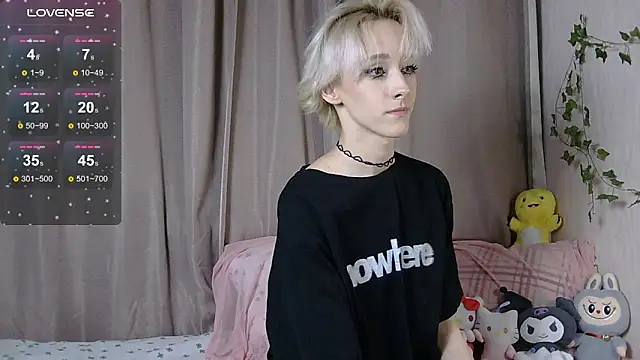 NextVibe  online show from 23, 11, 2025