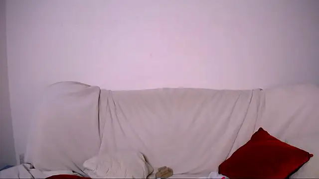 Charlotte Colinss online show from 3, 2, 2026