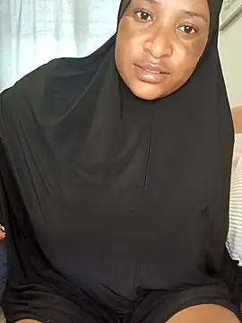 Sweetbxxx24 online show from 14, 3, 2026