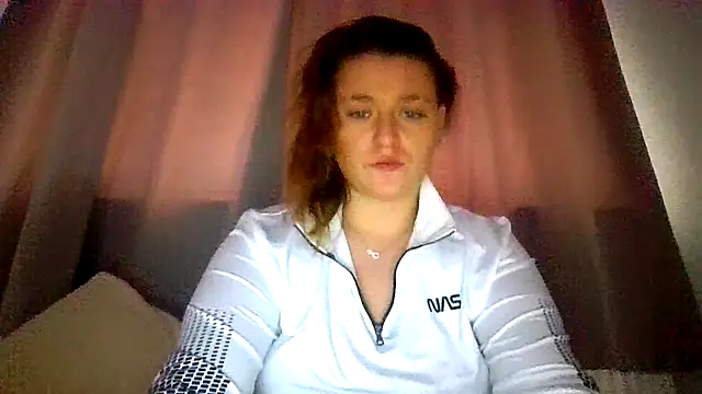 Snapshot of RUBY-ROSE-SWINGS chatting on 29, 10, 2025 RUBY-ROSE-SWINGS online show from 29, 10, 2025