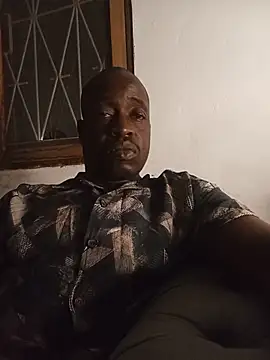 Snapshot of WaiterZim chatting on 20, 5, 2026 WaiterZim online show from 20, 5, 2026