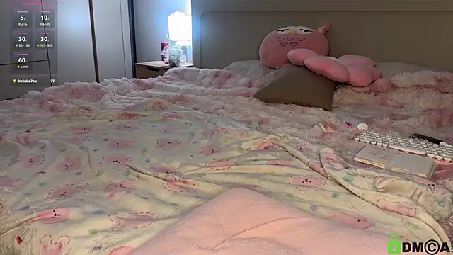 Lizzy meoww online show from 4, 3, 2026