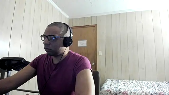NaturalBeautyQueen online show from 20, 6, 2026