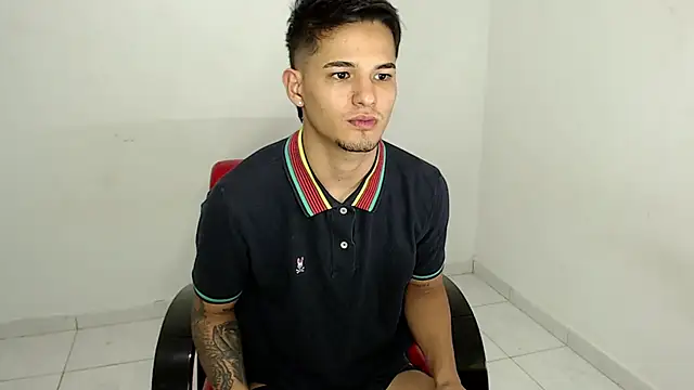 Alex mojica online show from 7, 3, 2026