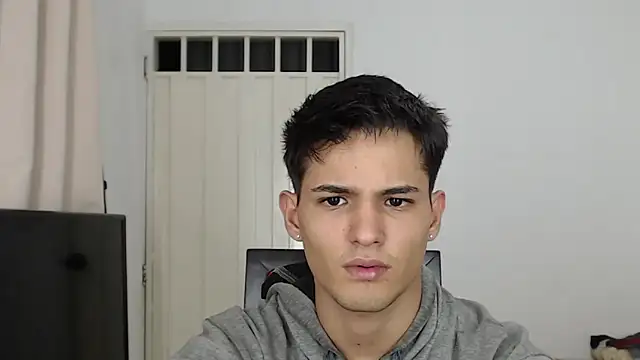 Snapshot of Alex_mojica chatting on 11, 11, 2025 Alex mojica online show from 11, 11, 2025