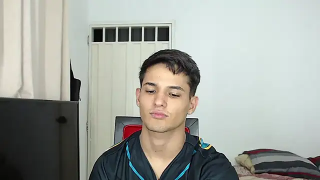 Snapshot of Alex_mojica chatting on 12, 11, 2025 Alex mojica online show from 12, 11, 2025