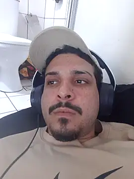 Snapshot of branquintatto chatting on 24, 10, 2025 branquintatto online show from 24, 10, 2025