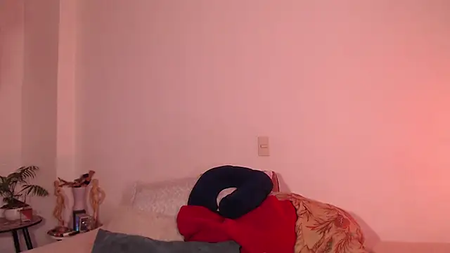 Snapshot of Theevae chatting on 11, 2, 2026 Theevae online show from 11, 2, 2026