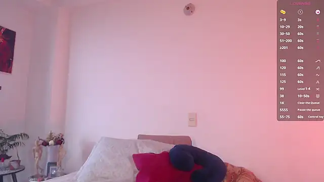 Snapshot of Theevae chatting on 22, 2, 2026 Theevae online show from 22, 2, 2026