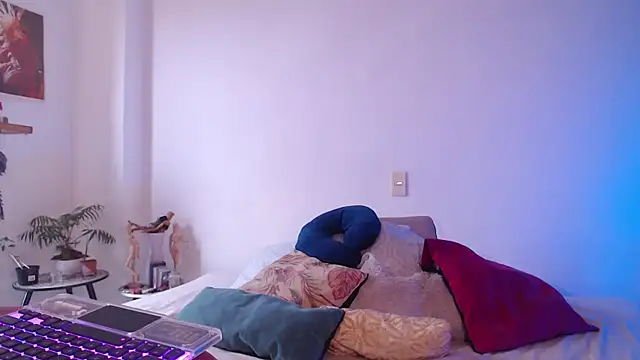 Snapshot of Theevae chatting on 10, 2, 2026 Theevae online show from 10, 2, 2026