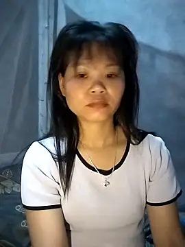 LinhNa999 online show from 23, 3, 2026