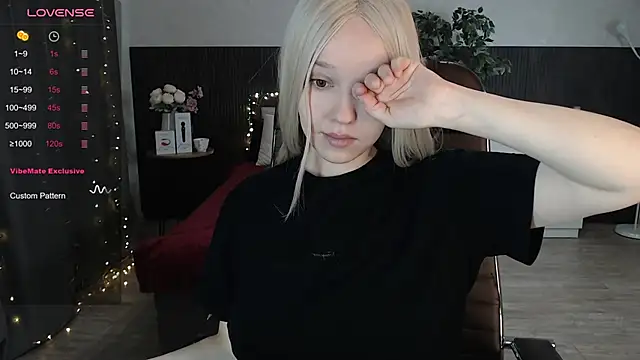Sexy Alexia69 online show from 18, 9, 2025