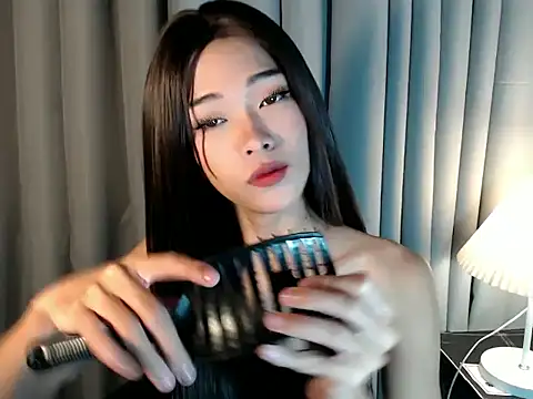 holyakiesha online show from 1, 3, 2026