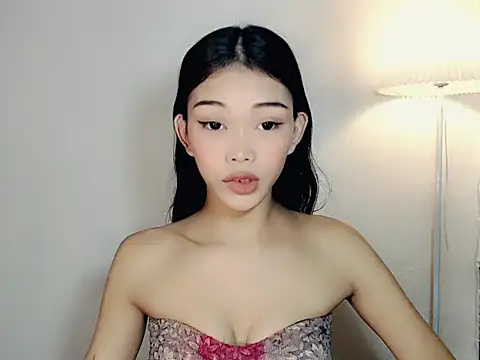 holyakiesha online show from 18, 11, 2025