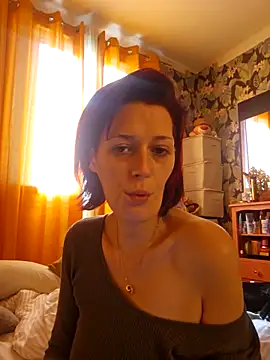 Mila Luciphya online show from 13, 3, 2026