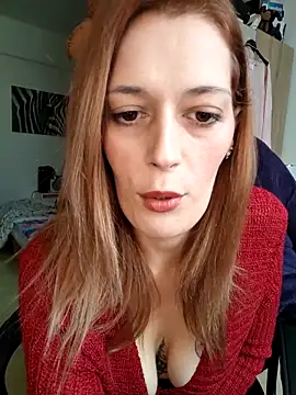 Mila Luciphya online show from 6, 11, 2025