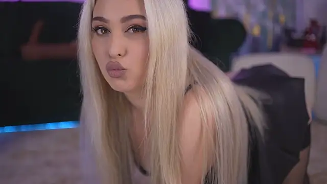 Snapshot of bia_kristal chatting on 10, 9, 2025 bia kristal online show from 10, 9, 2025