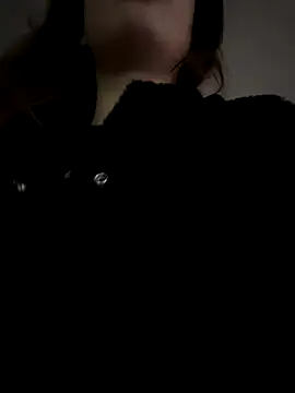 Isabela Colins online show from 20, 9, 2025