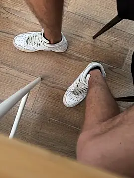 Manu97k online show from 17, 11, 2025